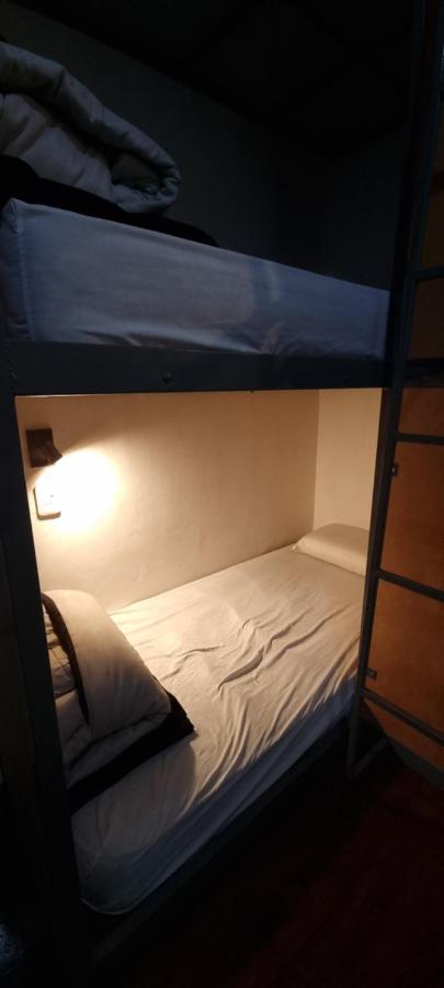 Katana Capsule Hostel Mendoza Extérieur photo