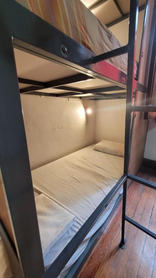Katana Capsule Hostel Mendoza Extérieur photo